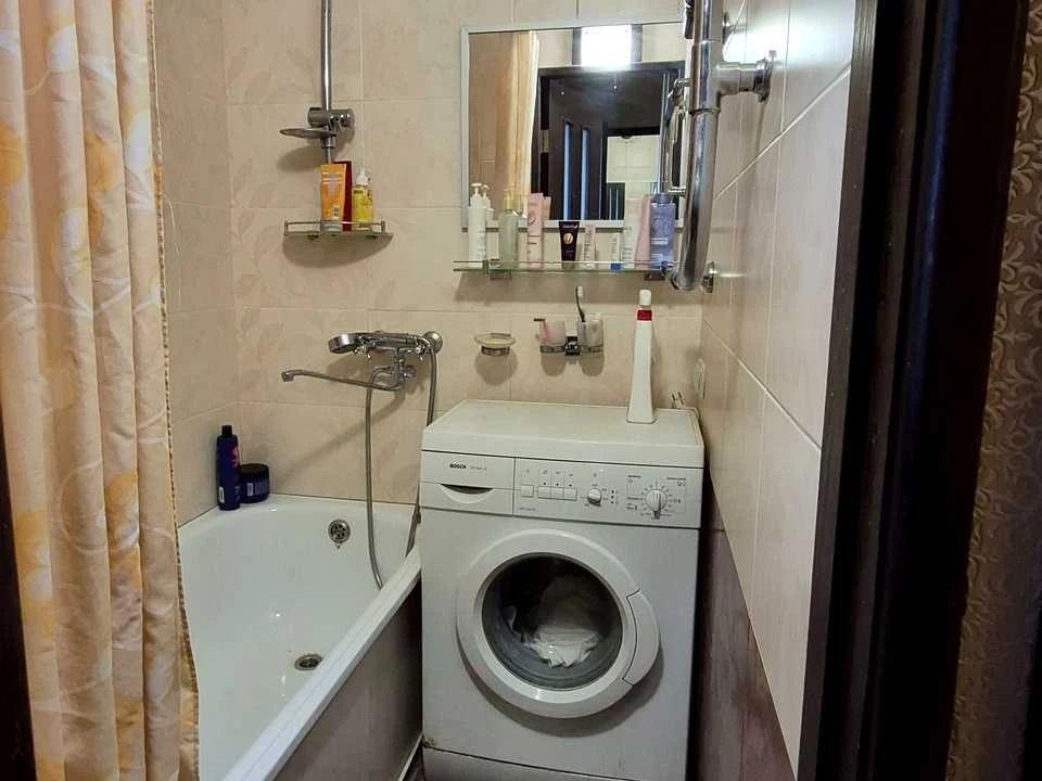 Apartment. Kharkiv, Gvardeytsiv-Shyronintsiv st.