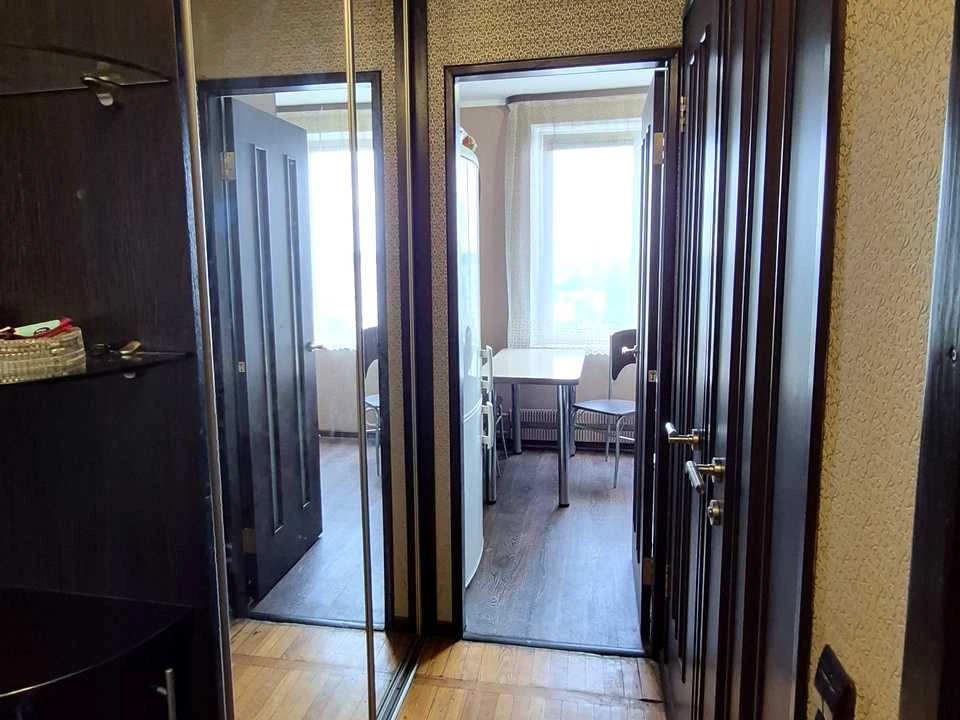 Apartment. Kharkiv, Gvardeytsiv-Shyronintsiv st.