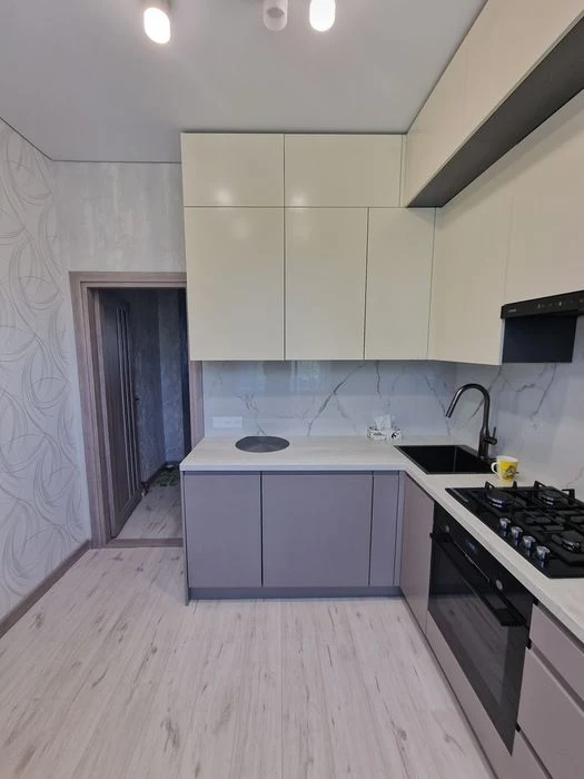 Продажа 2ой полнометражной квартиры в Вознесеновском р-не (Т