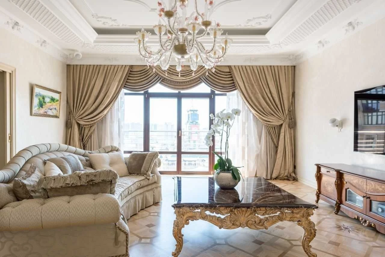 Продажа: 5-комнатная квартира 212 м², Крещатик ул., 27Б