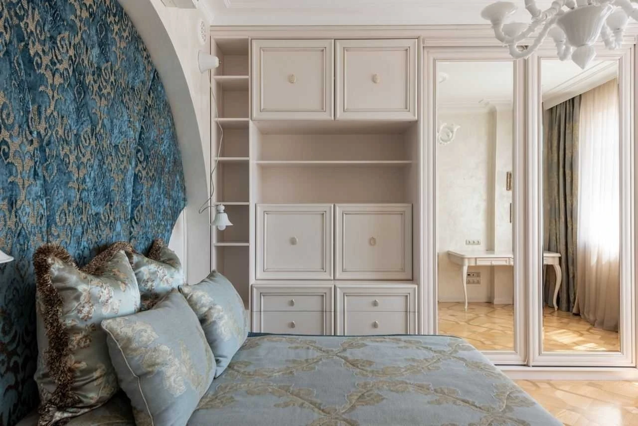 Продажа: 5-комнатная квартира 212 м², Крещатик ул., 27Б