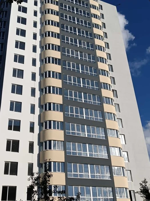 ЄОСЕЛЯ Центр 1к квартира 56м.кв вул. Благовісна 210 м. Черка