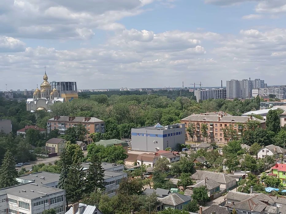 ЄОСЕЛЯ Центр 1к квартира 56м.кв вул. Благовісна 210 м. Черка