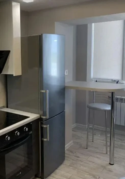 LS13 Metro Peremoha sale of modern 1-room apartment, capital r