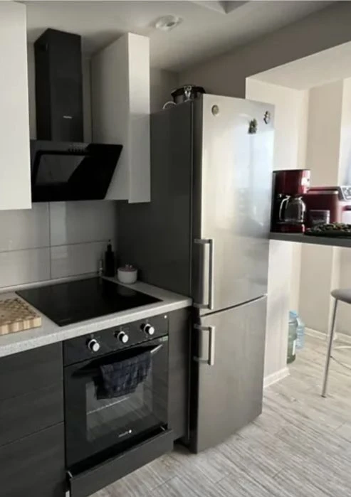 LS13 Metro Peremoha sale of modern 1-room apartment, capital r