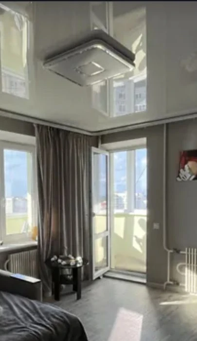 LS13 Metro Peremoha sale of modern 1-room apartment, capital r