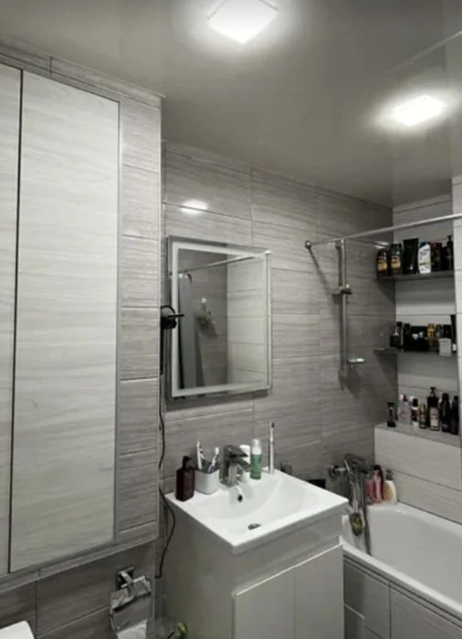 LS13 Metro Peremoha sale of modern 1-room apartment, capital r