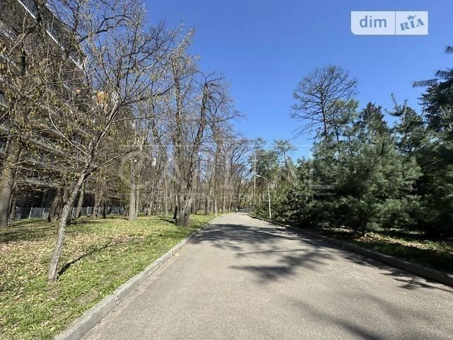 Sale of 3-room apartment 115 sq. m. on Beresteyskyi Avenue 42 • ID