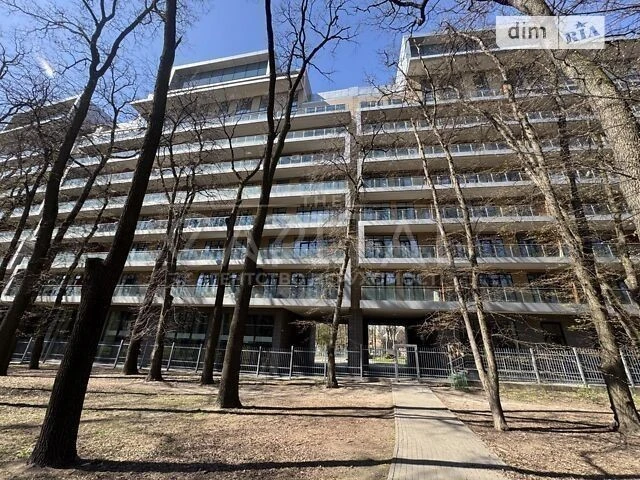 Sale of 3-room apartment 115 sq. m. on Beresteyskyi Avenue 42 • ID