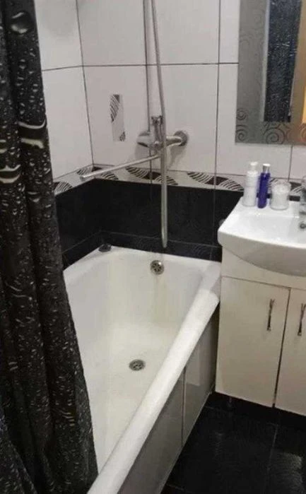 $17,000 1-room apartment, Industrial district