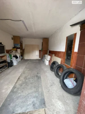 Продаж Місце в гаражному кооперативі Південно-Західний