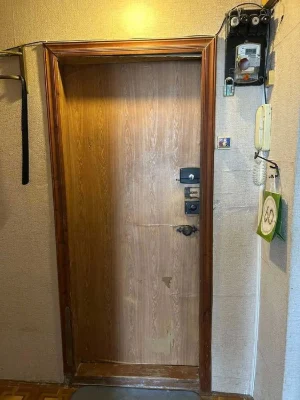 2-room apartment for sale. apartment at the beginning of Slabozhanskogo avenue! maybe-