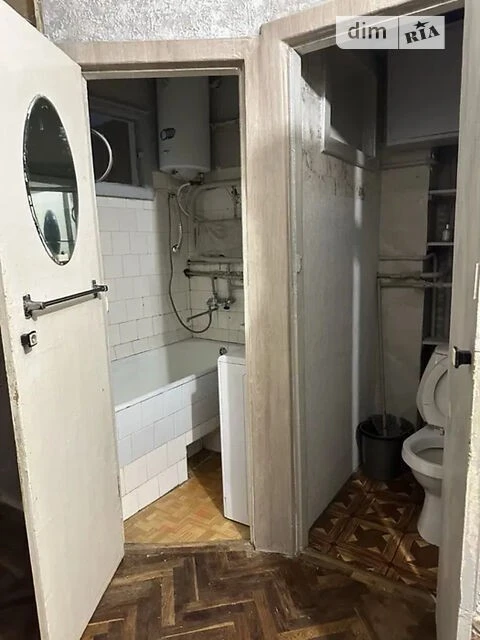 Sale of 2-room apartment 43 sq. m on Holosiivskyi Avenue 100/2 •