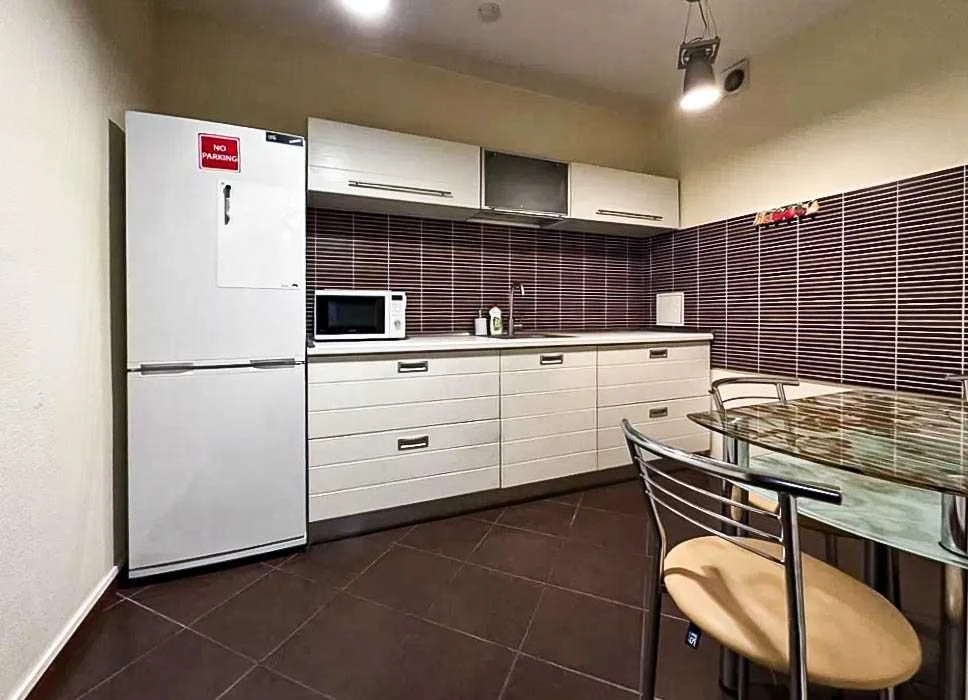 Без %. Продажа 3 ком. квартиры ул. Р. Окипной 4, С.М. "Лево