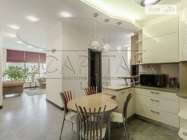Sale of 4-room apartment 160 sq. m on Andriy Verkhoglyada St. 14 •