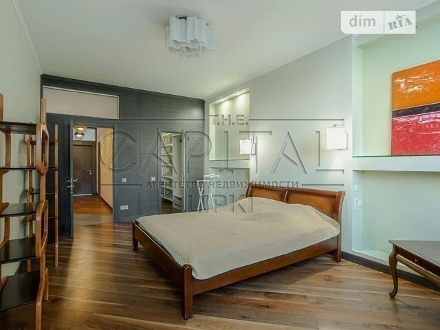 Sale of 4-room apartment 160 sq. m on Andriy Verkhoglyada St. 14 •