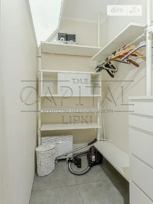 Sale of 4-room apartment 160 sq. m on Andriy Verkhoglyada St. 14 •