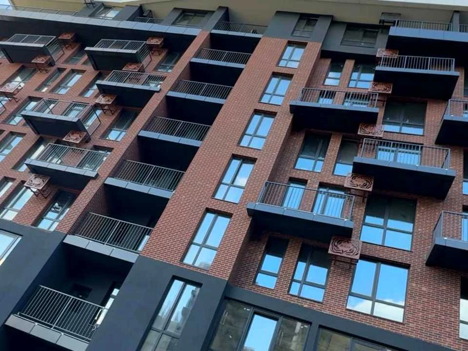 Apartment. Lviv, Sonyashnikova St., (House)