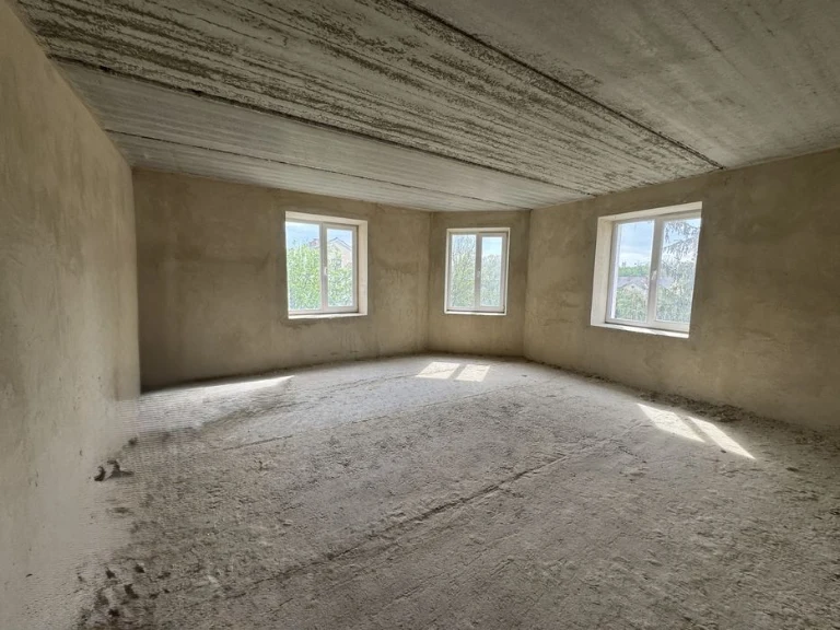 Sale of a spacious 2-room apartment on National Street G