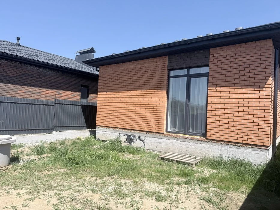 Продам одноповерховий будинок з якісним ремонтом