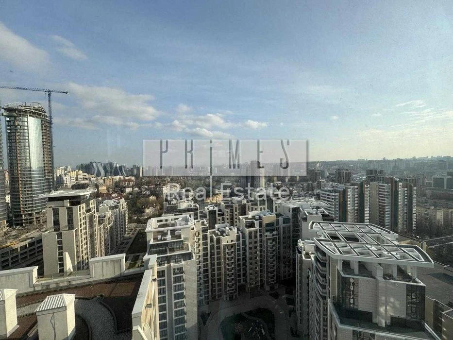 For sale 5k apartment penthouse 262m2 John Paul II 6/1 Bulva
