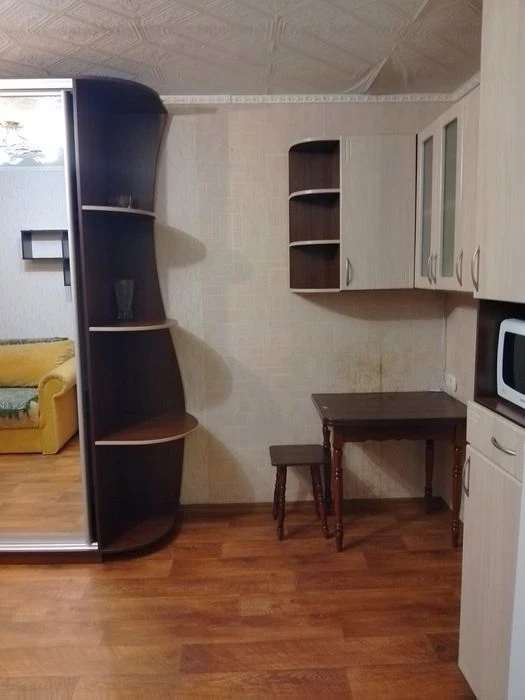 2 ком.квартира Половки. Великотырновская, Латышева (Малышева