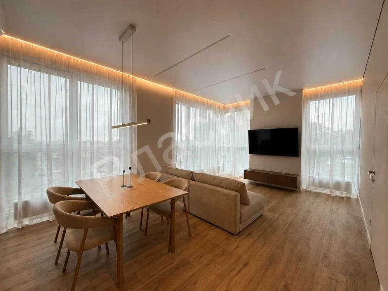 I am selling a 3-room apartment in the Grani residential complex.
