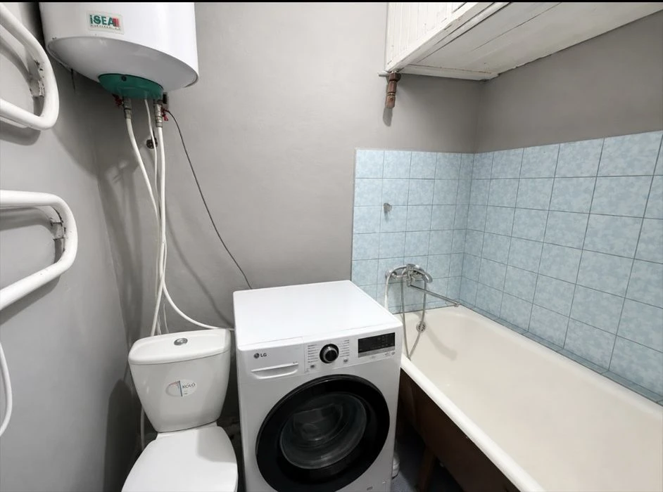 Продаж 1-км в цеглі, р-н Ювілейний