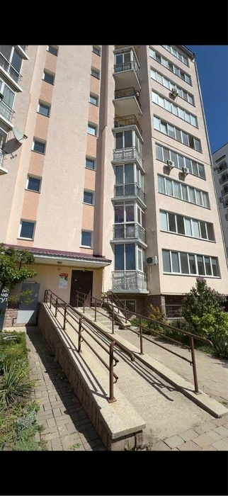 3 комнатная квартира большой площади 98м2 ул.Химиков Пасечная