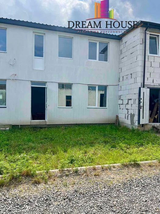 Таунхаус 69м2 з власною ділянкою! Переуступка