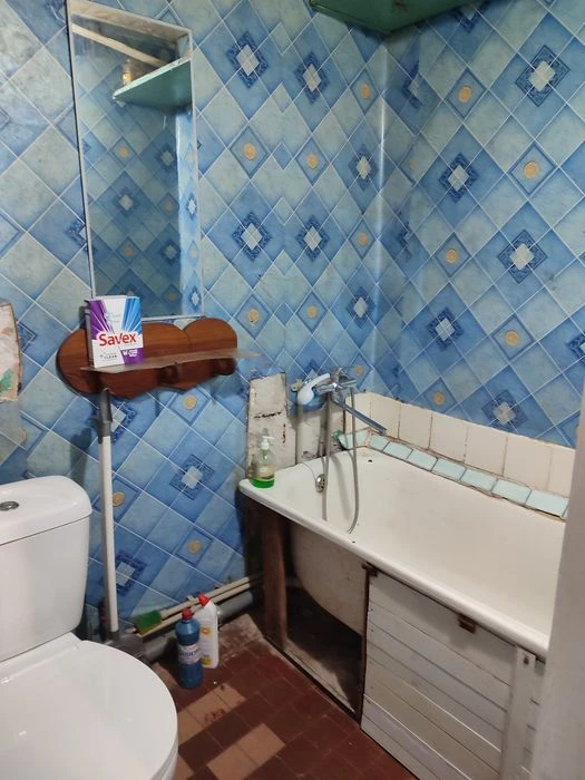 Продам 1 кв-ру на Красном Камне. Прет