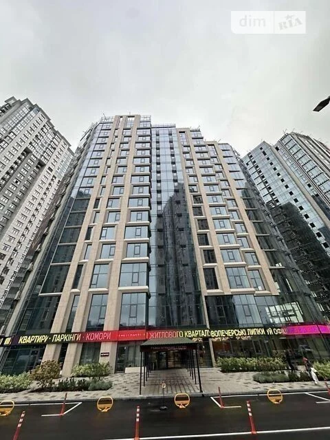 Продаж 1к квартири 55 кв. м на вул. Андрія Верхогляда ЧЕРГА