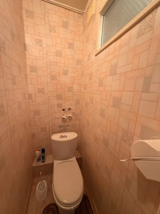 Продам 2х ком квартиру в кирпичном доме!