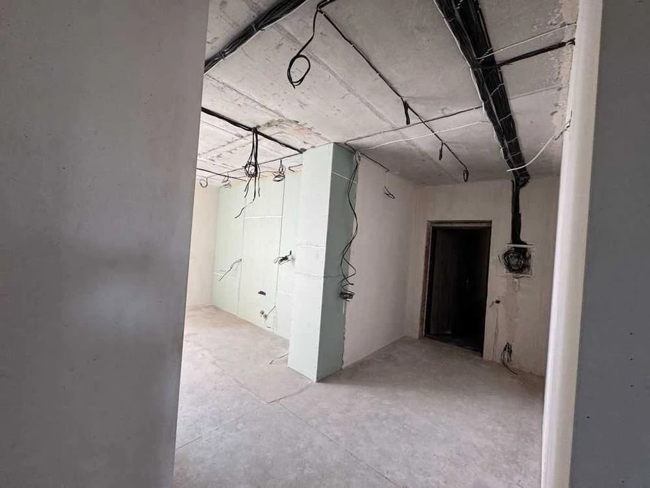 Urgent! 2-room apartment for sale in the Crystal Springs residential complex