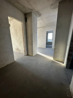 Продається 3 кімнатний пентхаус з власною терасою  хв центрі