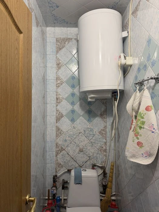 Продается 2-х комнатная квартира в высотке, Приморский райо.