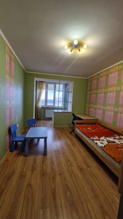 Трехкомнатная квартира НА ТОПОЛЕВА 101 м2 + КЛАДОВАЯ 101 м2