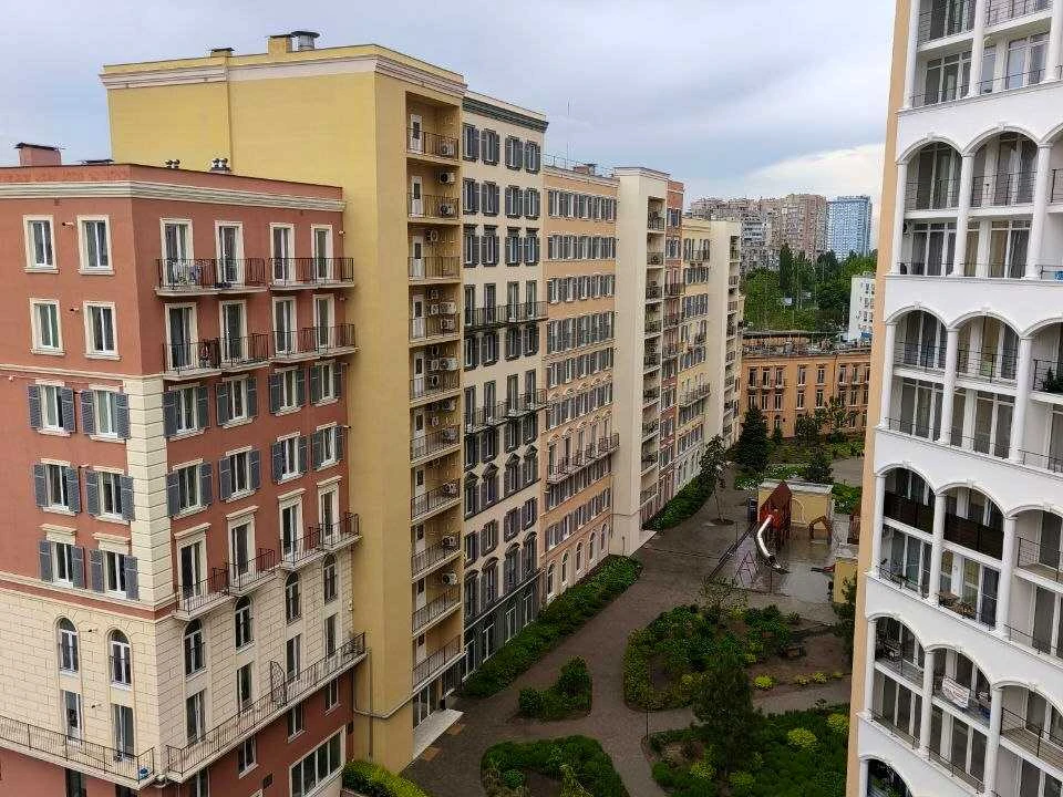 Квартира. Одесса, Инглезе ул. (25-й Чапаевской Дивизии), 2