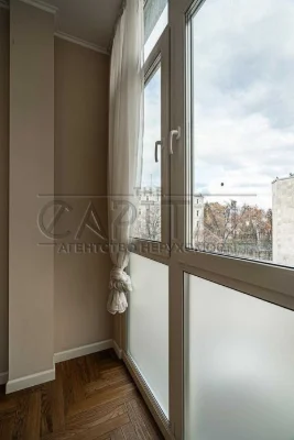 Sale of 3-room apartment with renovation Instytutska Center Pechersk