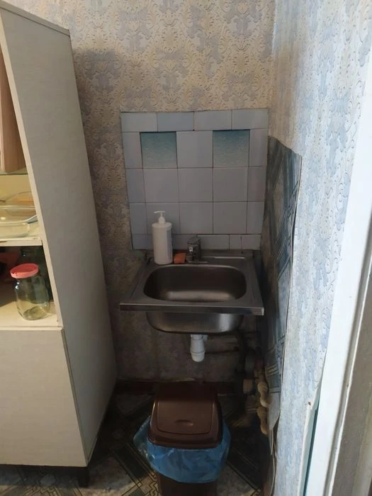 Продам 1 кімнатну квартиру(Гортоп)