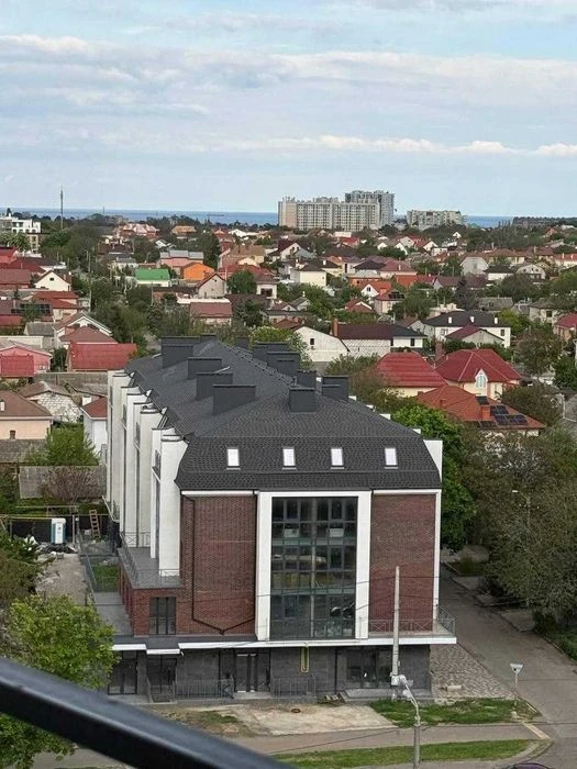 2-ком. квартира в ЖК Континент. Таирово/Люстдорфская дорога.