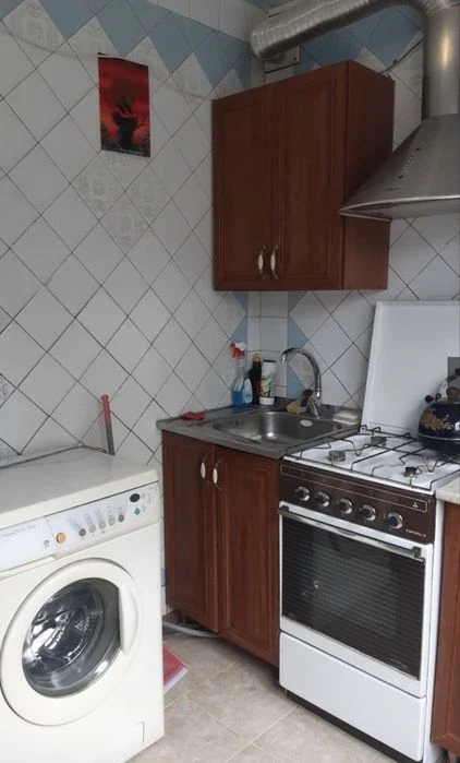For sale 3-room apartment Saltovka Yuvileyny Ave./Shyronintsev Ave.