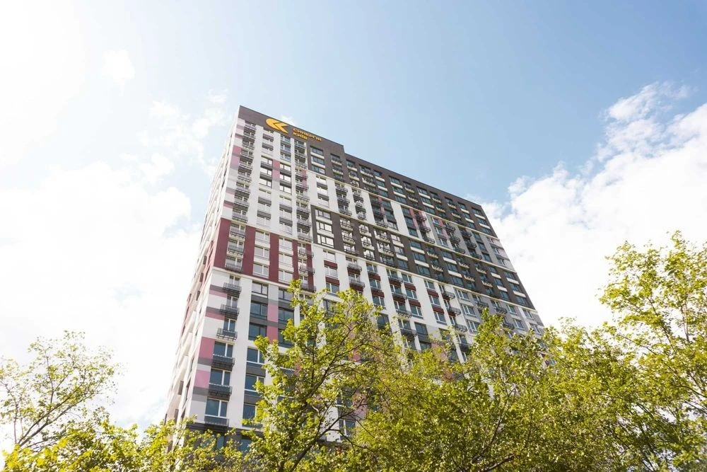 Лівий берег. Продаю квартиру для родини. Під єОселю. Будинок