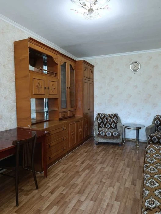 Продам 2 ком. кв. ул. Чикаленко\ул. Королева