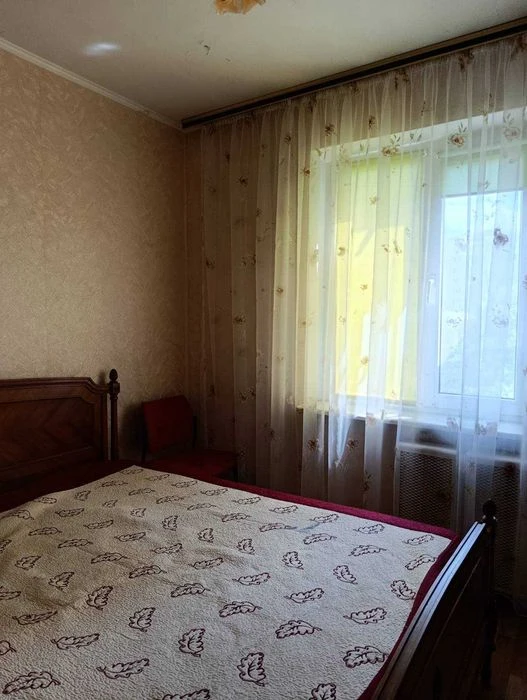 Продам 2 ком. кв. ул. Чикаленко\ул. Королева