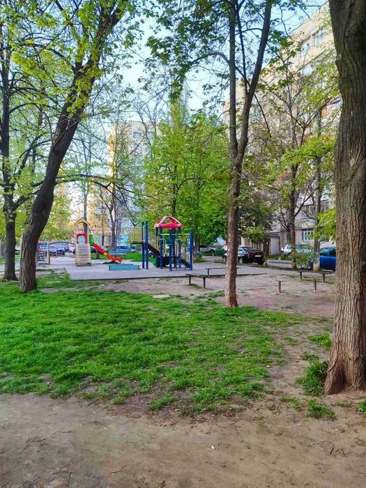 Продам 2 ком. кв. ул. Чикаленко\ул. Королева