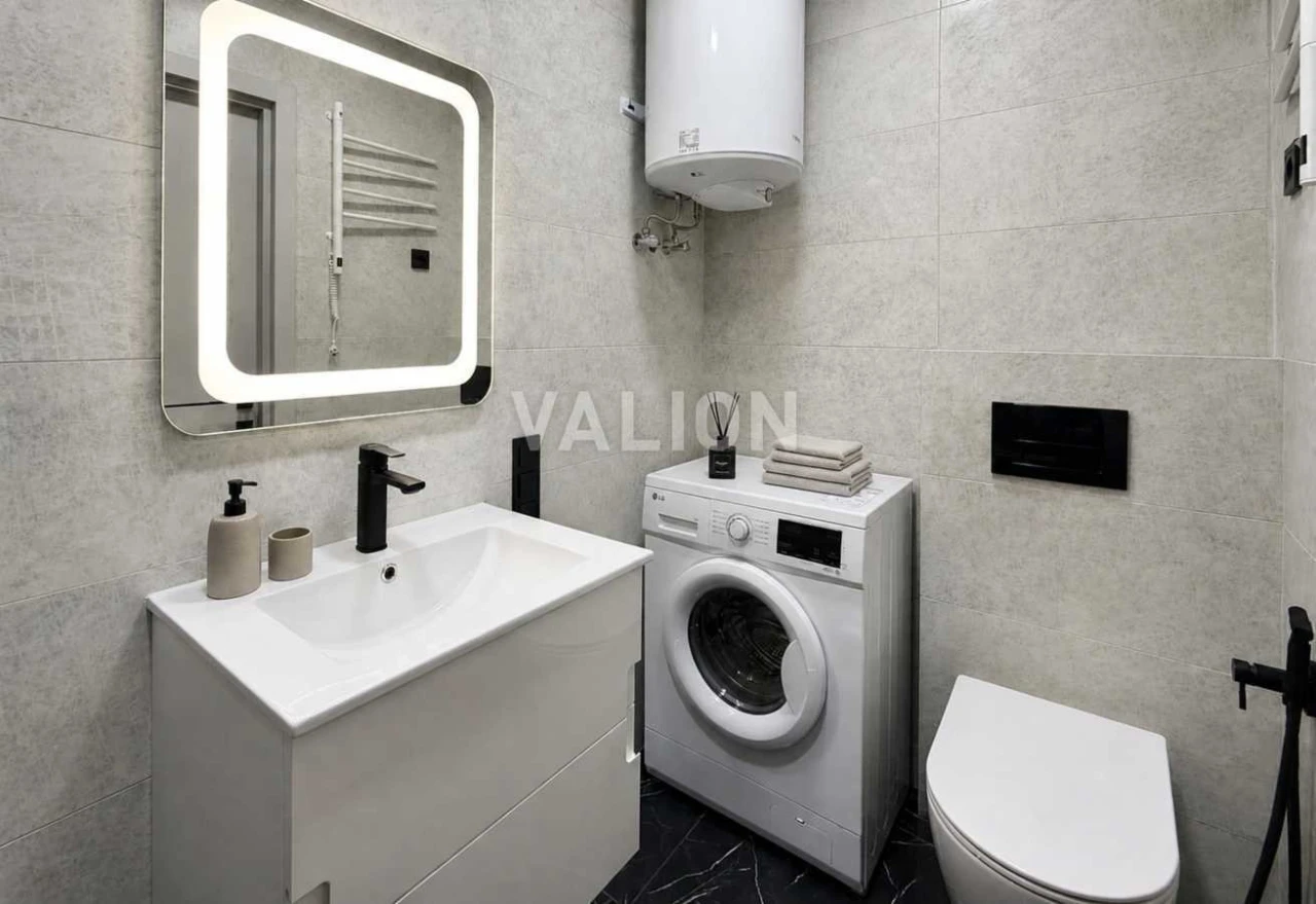 Without % Sale of a 1-room apartment of 42 sq. m. in the residential complex "Nova"