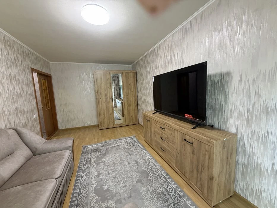 Selling 1 apartment at 67 Pobedy Ave., 2/12