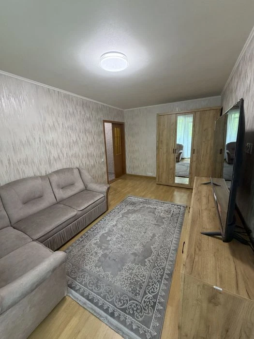 Selling 1 apartment at 67 Pobedy Ave., 2/12