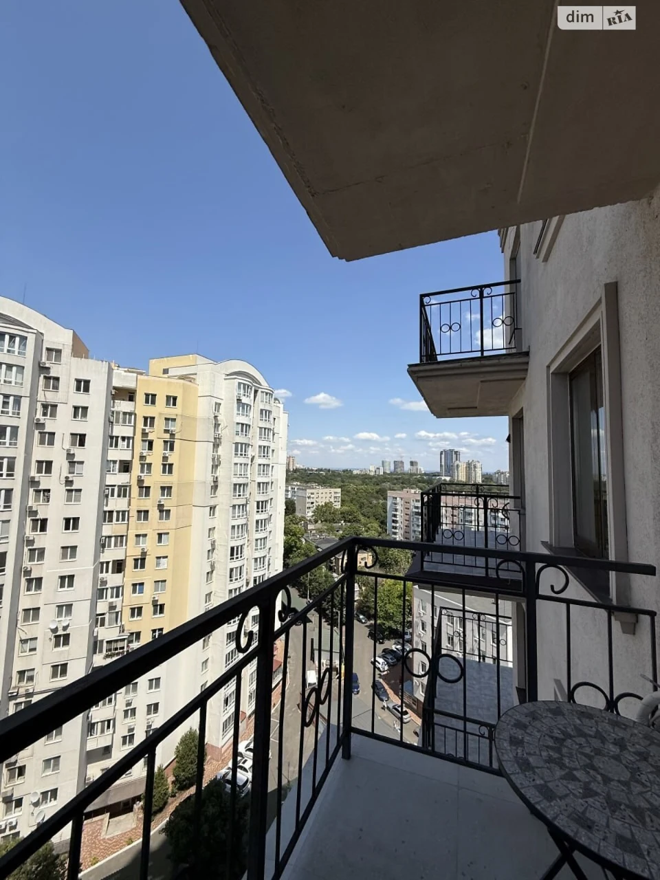Продажа квартир Приморский.